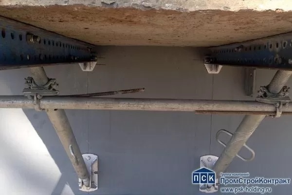 Консольная мостовая опалубка